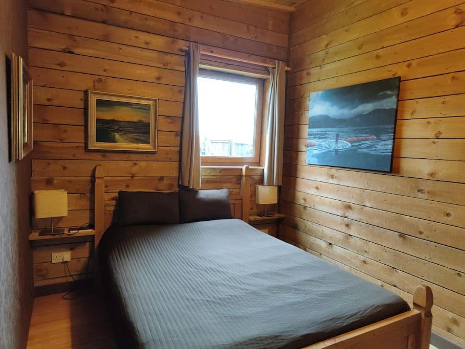 Holiday House With Garden And Sauna Durness Exteriör bild